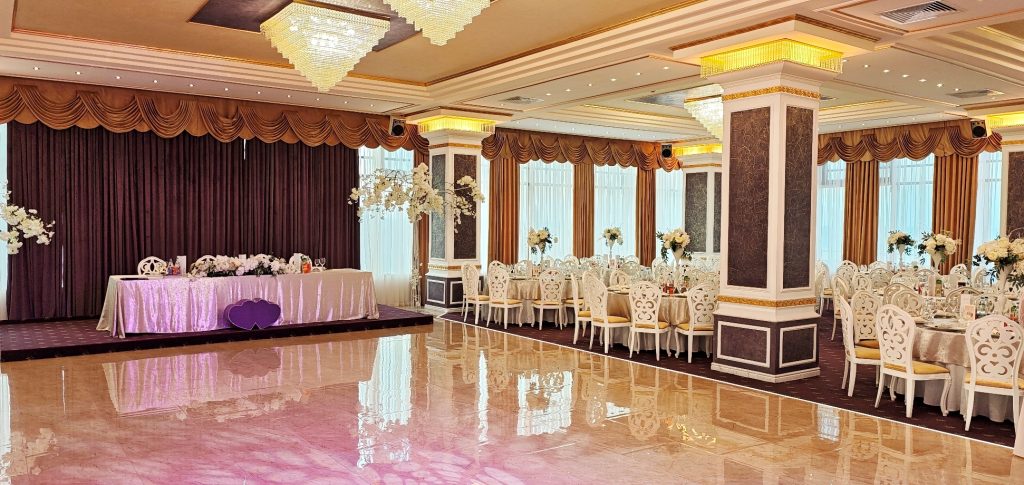 restaurant evenimente Constanta , salon evenimente - sala evenimente 0 salon de evenimente / evenimente festive